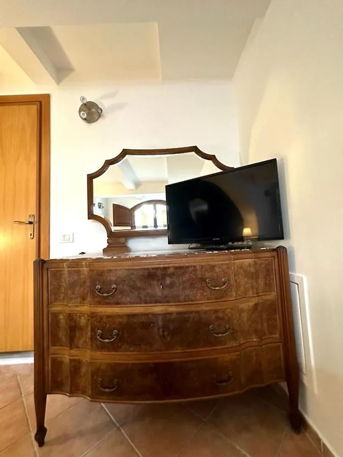 La Casa Di Filippo Apartment Quercianella Italy